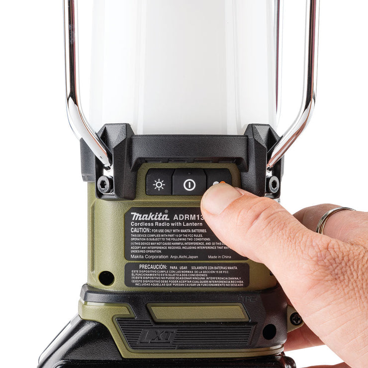 Outdoor Adventure 18V LXT Lithium-Ion Radio & LED Lantern (Tool Only)