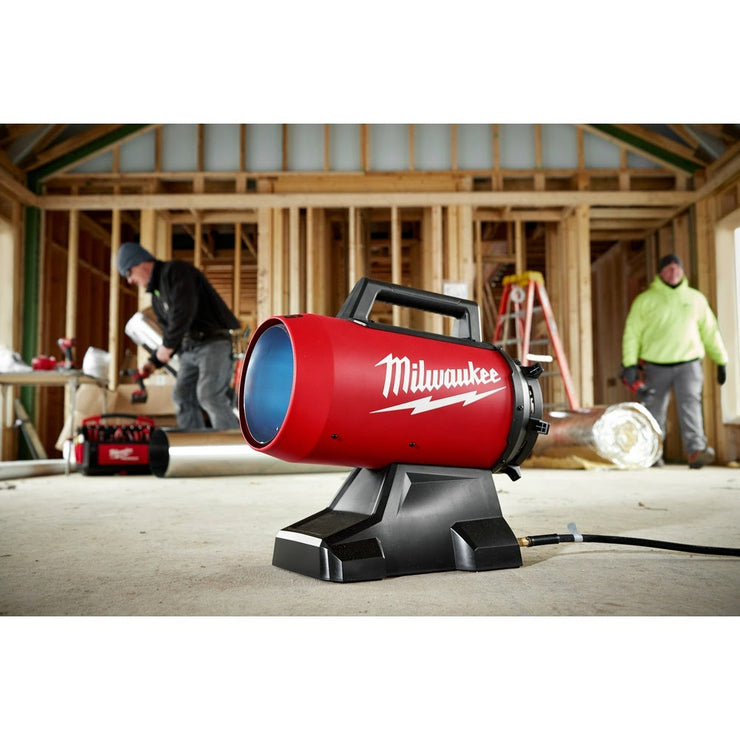 Milwaukee 0801-20 M18 70,000 BTU Forced Air Propane Heater